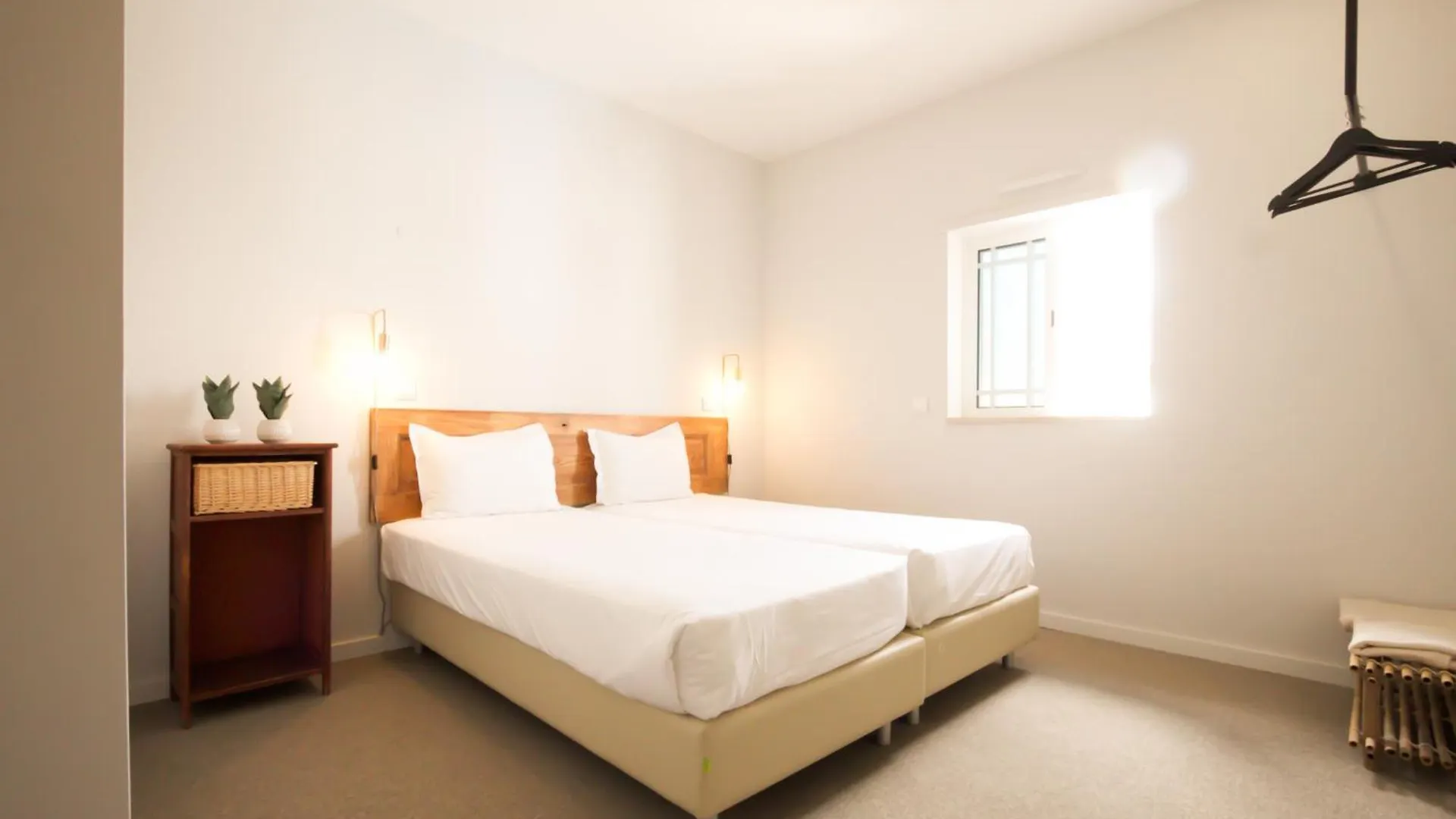 Ptm Downtown Hostel&Suites Portimao Hostel
